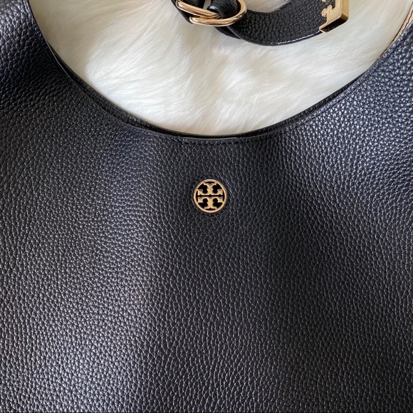 Tory Burch Black Pebbled Shoulder Bag - Picture 3 of 8